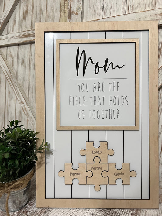 Personalized MOM Puzzle Piece Sign